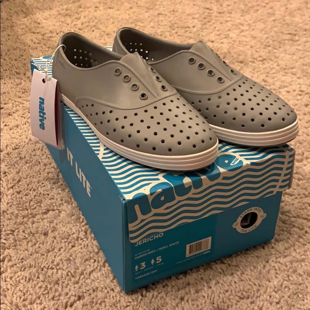 Native Jericho slip on sneakers water shoes